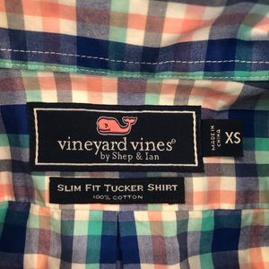 Vineyard Vines Shirts - Vineyard Vines men’s slim fit Tucker Shirt Vineyard Vines Shirts - Vineyard Vines men’s slim fit Tucker Shirt